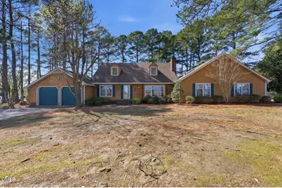 1210 E Cumberland Street, Dunn, NC 28334 - Photo 1