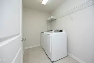 10111 Raven Tree Dr, Raleigh, NC 27617 - Photo 23