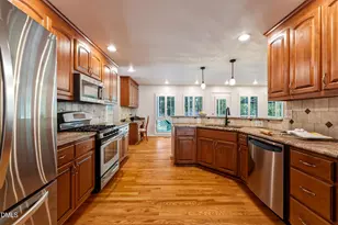 4920 Hermitage Dr, Raleigh, NC 27612 - Photo 11