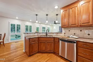 4920 Hermitage Dr, Raleigh, NC 27612 - Photo 13