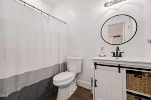 12 Moorefield Ct, Durham, NC 27705 - Photo 11