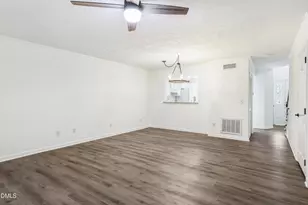 205 Oak Hollow Ct, Raleigh, NC 27613 - Photo 13