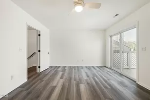 205 Oak Hollow Ct, Raleigh, NC 27613 - Photo 17