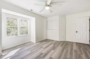 205 Oak Hollow Ct, Raleigh, NC 27613 - Photo 25