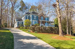 111 Lake Ridge Pl, Chapel Hill, NC 27516 - Photo 11