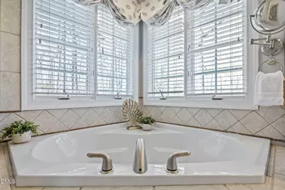 111 Lake Ridge Place, Chapel Hill, NC 27516 - Photo 57