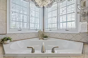 111 Lake Ridge Pl, Chapel Hill, NC 27516 - Photo 57