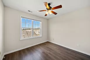 10119 Glen Autumn Rd, Raleigh, NC 27617 - Photo 21