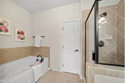 10119 Glen Autumn Road, Raleigh, NC 27617 - Photo 15