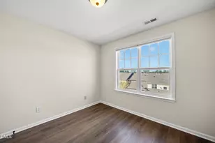 10119 Glen Autumn Rd, Raleigh, NC 27617 - Photo 19