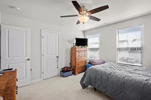 333 Glacier Lk Dr, Raleigh, NC 27610 - Photo 25