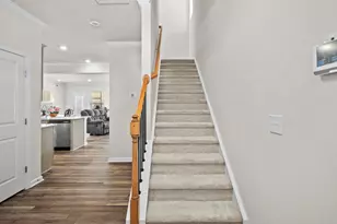 333 Glacier Lk Dr, Raleigh, NC 27610 - Photo 5