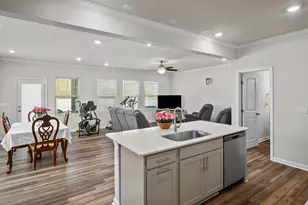 333 Glacier Lk Dr, Raleigh, NC 27610 - Photo 7