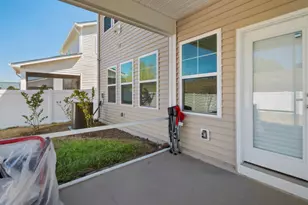 333 Glacier Lk Dr, Raleigh, NC 27610 - Photo 27