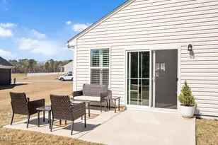 173 S Breeze Wy, Fuquay Varina, NC 27526 - Photo 21