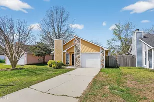 516 Auburndale Ln, Fayetteville, NC 28314 - Photo 3