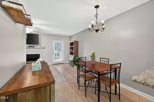 102 Lake Hollow Cir, Cary, NC 27513 - Photo 11