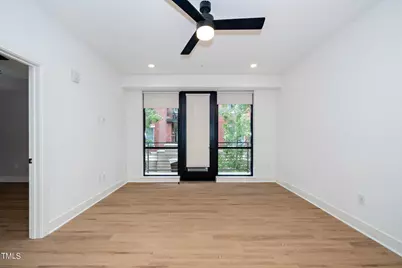 615 W Peace Street #306, Raleigh, NC 27610 - Photo 9
