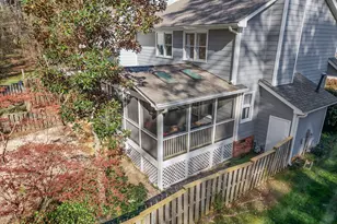 1401 Mapleside Ct, Raleigh, NC 27609 - Photo 29