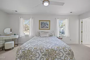 1401 Mapleside Ct, Raleigh, NC 27609 - Photo 15