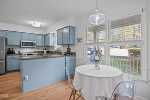 1401 Mapleside Ct, Raleigh, NC 27609 - Photo 3