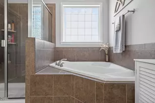 5720 Lumiere St, Holly Springs, NC 27540 - Photo 33