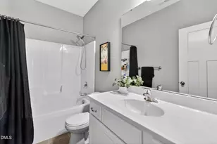 901 Woodbriar St, Apex, NC 27502 - Photo 35