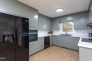 194 Furney Pearce Rd, Zebulon, NC 27597 - Photo 11