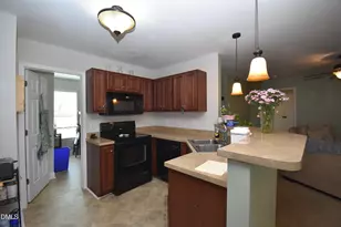 133 Lynn Dr, Clayton, NC 27520 - Photo 7