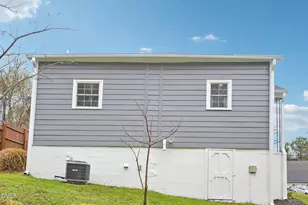 620 Sykes St, Chapel Hill, NC 27516 - Photo 21