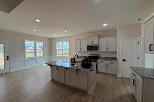 140 Red River Dr, Selma, NC 27576 - Photo 3