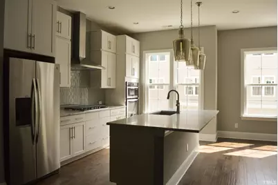 849 Wake Towne Drive, Raleigh, NC 27609 - Photo 7