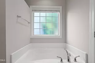 100 Windy Creek Ln, Apex, NC 27502 - Photo 19