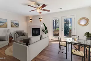 1524 Edgeside Ct, Raleigh, NC 27609 - Photo 15