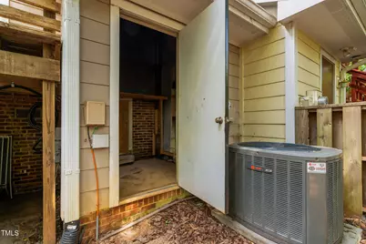 1524 Edgeside Court, Raleigh, NC 27609 - Photo 33