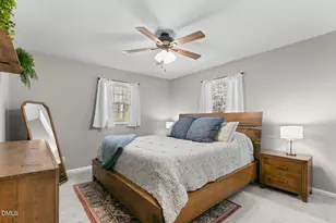 301 Chesapeake Ave, Durham, NC 27712 - Photo 17