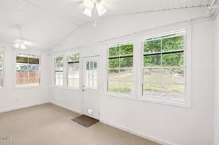 15 N Indian Creek Pl, Durham, NC 27703 - Photo 21