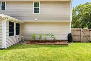 15 N Indian Creek Pl, Durham, NC 27703 - Photo 23