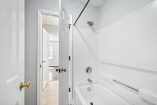 4548 Mistiflower Dr, Raleigh, NC 27606 - Photo 29