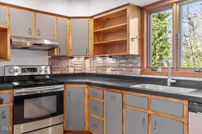 4805 Rembert Drive, Raleigh, NC 27612 - Photo 9