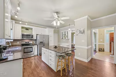 120 Kelsey Court, Clayton, NC 27520 - Photo 11