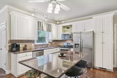 120 Kelsey Court, Clayton, NC 27520 - Photo 9