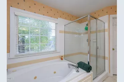4333 Glen Erin Way, Raleigh, NC 27613 - Photo 23