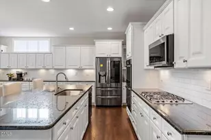 108 Horncliffe Way, Holly Springs, NC 27540 - Photo 15