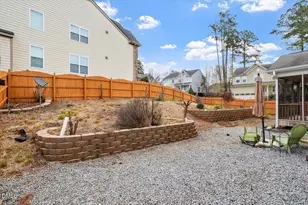 108 Horncliffe Way, Holly Springs, NC 27540 - Photo 5