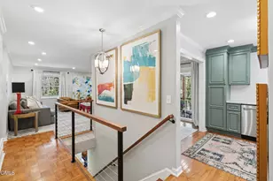 1104 Temple St, Raleigh, NC 27609 - Photo 11