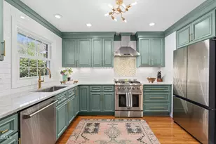 1104 Temple St, Raleigh, NC 27609 - Photo 15