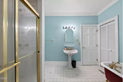 111 Foxridge Road, Chapel Hill, NC 27514 - Photo 19