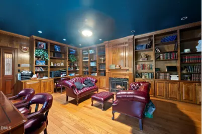 111 Foxridge Road, Chapel Hill, NC 27514 - Photo 5