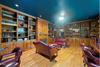 111 Foxridge Road, Chapel Hill, NC 27514 - Photo 3